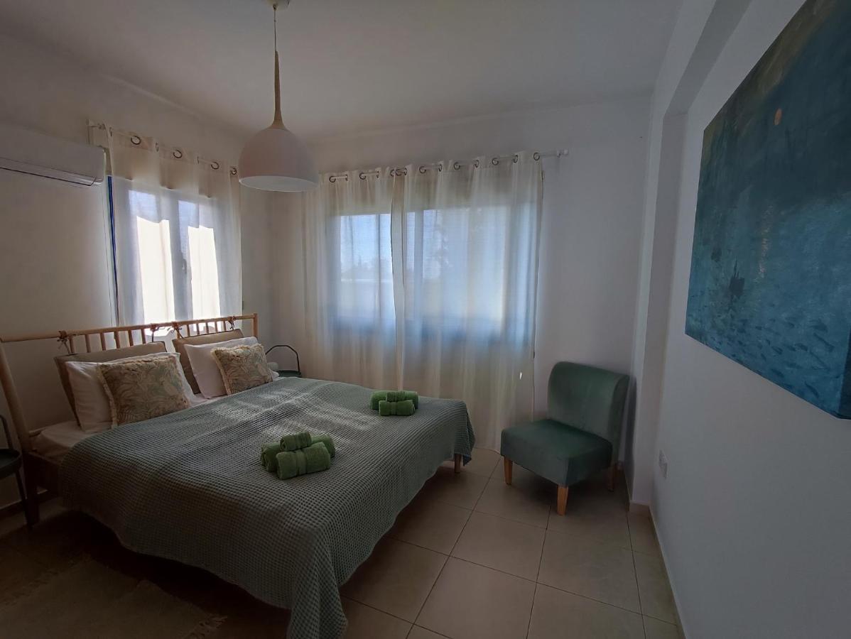 Marina Gardens Apartment Paphos ภายนอก รูปภาพ