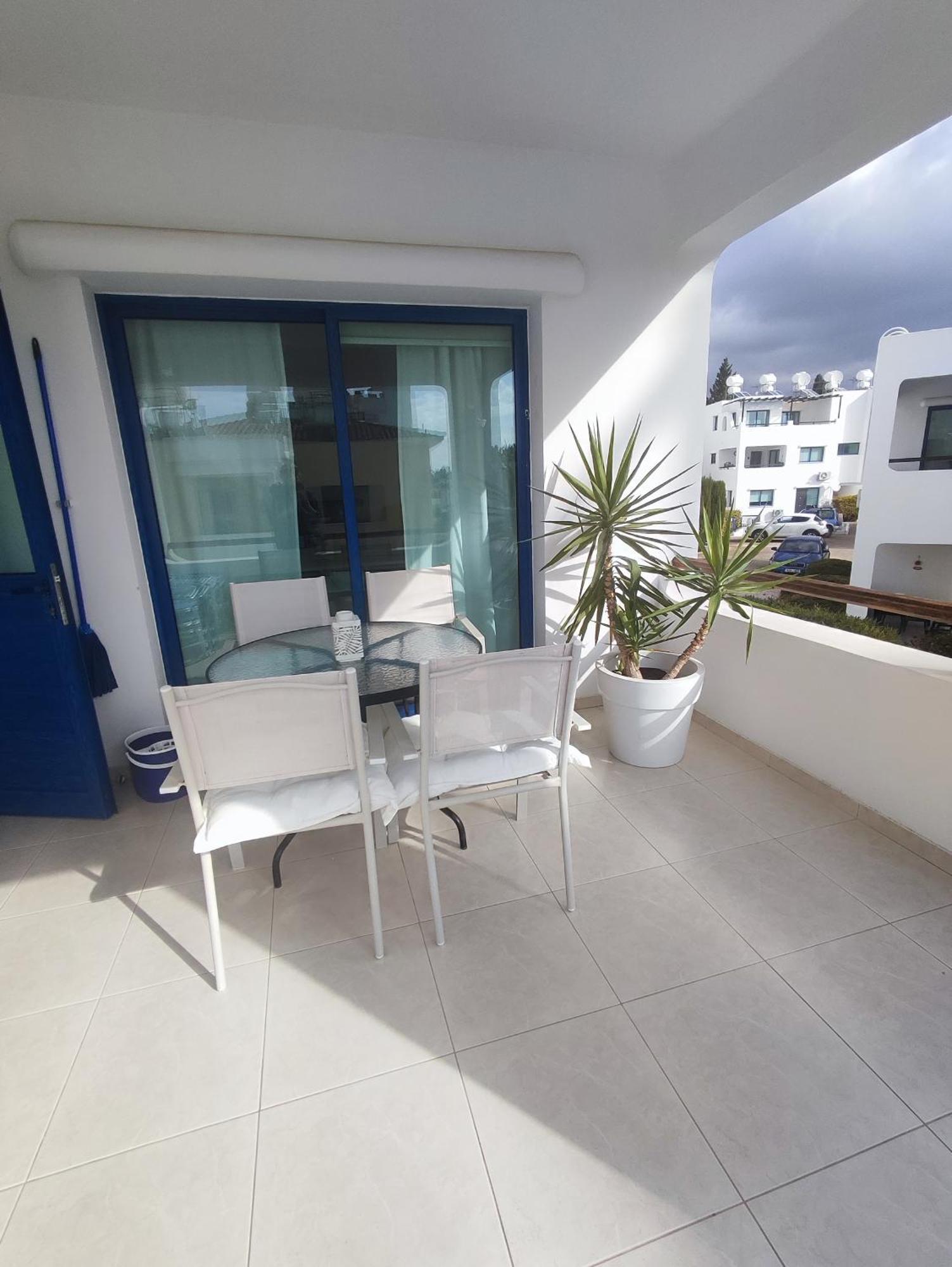 Marina Gardens Apartment Paphos ภายนอก รูปภาพ