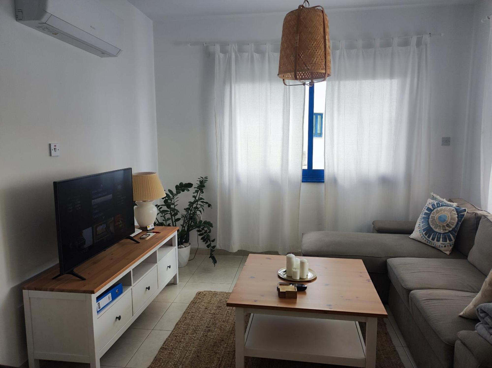 Marina Gardens Apartment Paphos ภายนอก รูปภาพ
